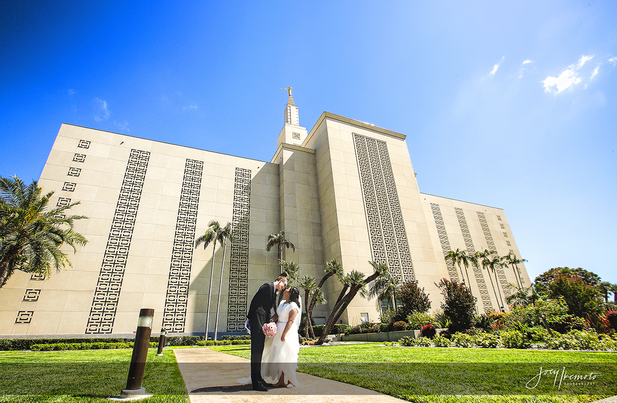 Los-Angeles-California-Temple-Westwood-and-Odyessy-Restaurant-Wedding_0022_1840