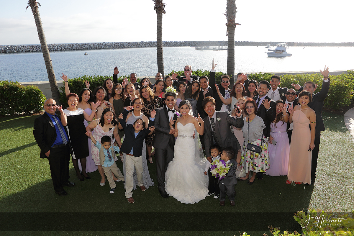 Wayfarers-Chapel-and-Portofino-Redondo-Beach-Wedding_0035_4024