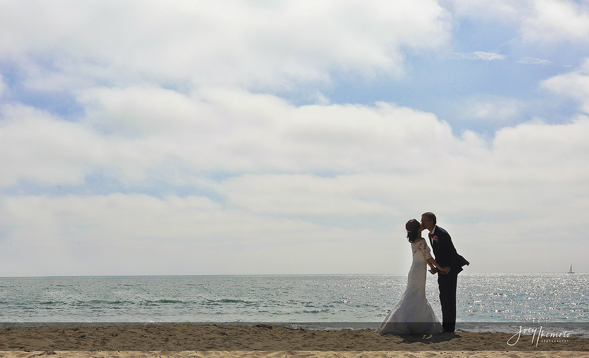 Wayfarers-Chapel-and-Portofino-Redondo-Beach-Wedding_0048_3753